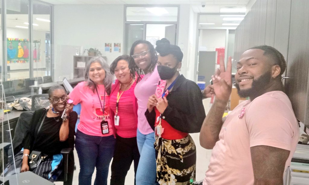 tljones54's tweet image. Johnson Elementary wears PINK 🩷 in support of Breast Cancer Awareness. We are Jaguar PROUD! #hope
@AldineISD @JohnsonES_AISD #AldineRising