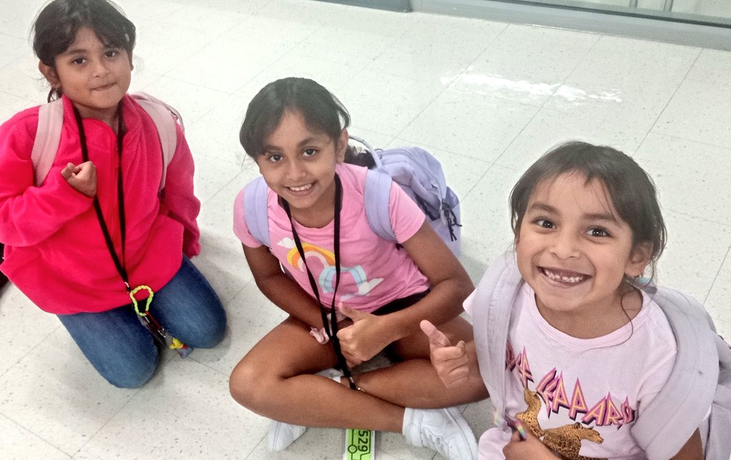 tljones54's tweet image. Johnson Elementary wears PINK 🩷 in support of Breast Cancer Awareness. We are Jaguar PROUD! #hope
@AldineISD @JohnsonES_AISD #AldineRising