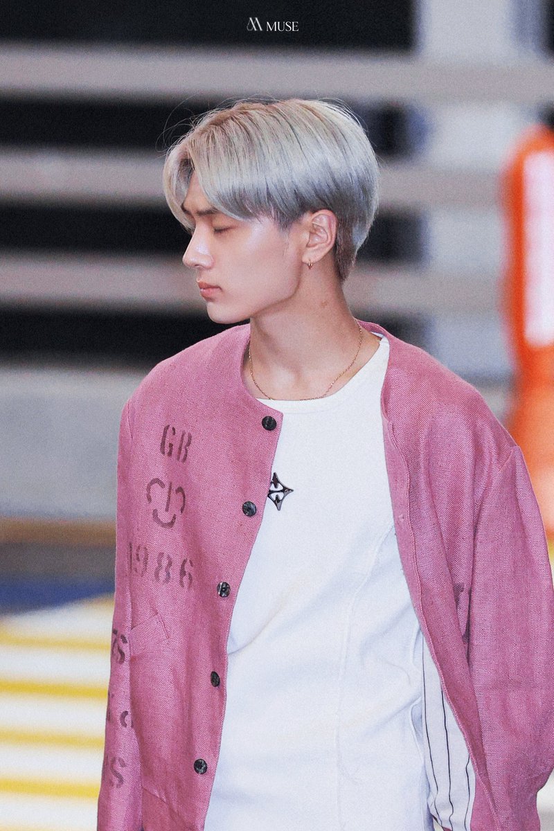 Muse_Jay_'s tweet photo. +2 https://t.co/1TpyVFbSUJ