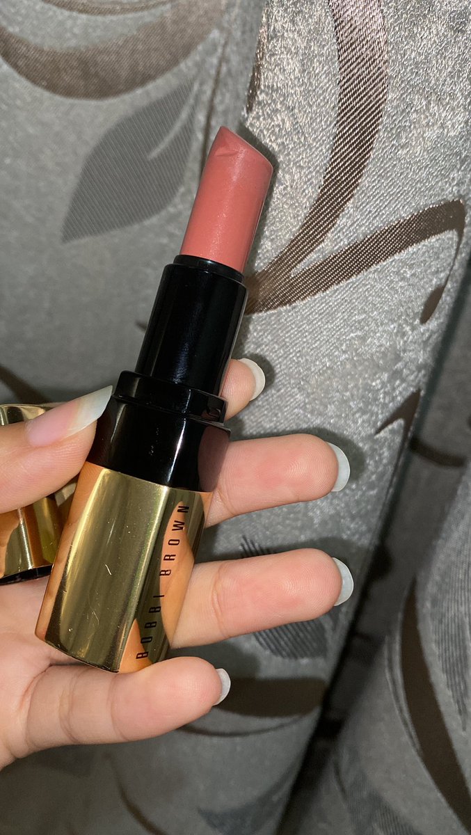 Veebubblebeee's tweet photo. ส่งต่อ bobbibrown luxe lip color pink nude 95% 
- พร้อมโอน 400/ผ่อน 490 (from 1,450) ส่งฟรี🩷 
- เพิ่มได้น้า💐 

#ส่งต่อเครื่องสําอาง #ส่งต่อเสื้อผ้ามือสอง #ส่งต่อน้ําหอม #ส่งต่อคสอมือ2 #ส่งต่อคสอ #น้ำหอมมือสอง #ส่งต่อกระเป๋า #ส่งต่อแบรนด์เนม #ส่งต่อรองเท้า #ส่งต่อเครื่องสําอาง https://t.co/CaeSC0PKvx