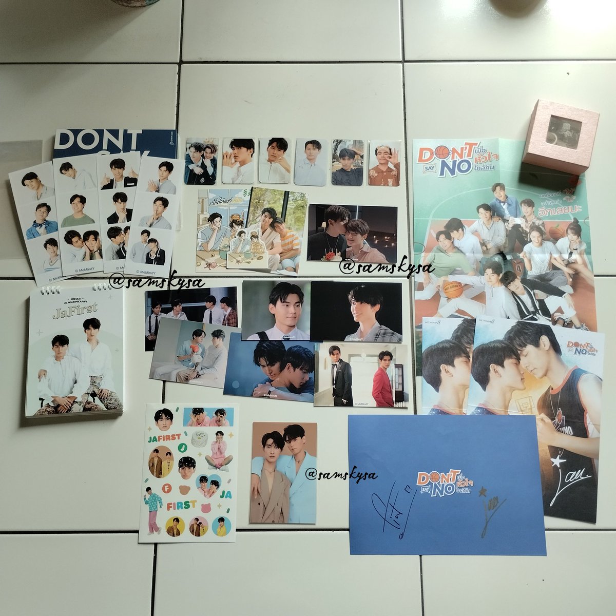samskysa's tweet photo. wts / want to sell
#JaFirst merch
•JaFirst Calendar 2022
•Folder Set Don't Say No BOXSET
•SIGN Mini Poster
•Postcard Close Friend
•Photocard Ja Phachara, First Chalongrat, JaFirst
ALL CAN EACH
💸DM
📍Jakarta, Indonesia
overseas must have an Indonesian address 🙏🏻🙏🏻 https://t.co/2l4hZGV440