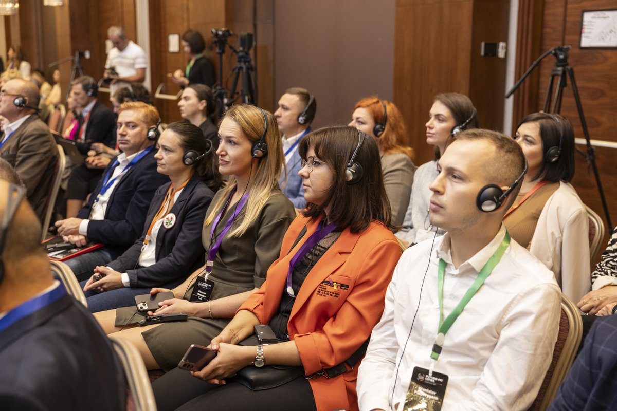 Thrilled to have 200+ mayors &amp; municipal leaders from #EasternPartnership all gathered in Batumi for #FutureFitCities Forum!

Candid discussions about slow crises, shared solutions, access to finance. 

Join us online if you can't be here in person: shorturl.at/jnzAE

#M4EG