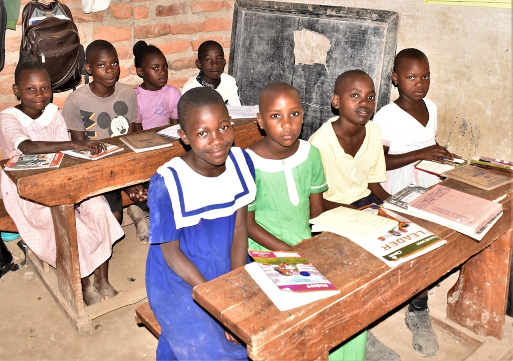 TEACHERS DAY: Today we celebrate teachers at Kiwangala Community School in Lwengo- Southwestern Uganda! Your dedication and passion are lighting the path to a brighter future for disadvantaged children. Thank you for making a difference and giving hope where it's needed most. 🙏
