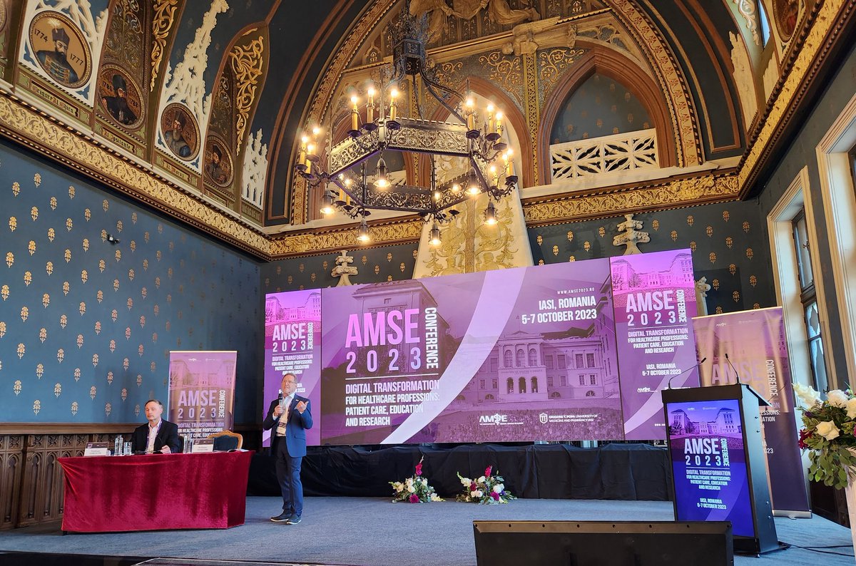 itmeded's tweet image. Trevor Gibbs opening the #AMSE #meded conference in Iasi, Romania.