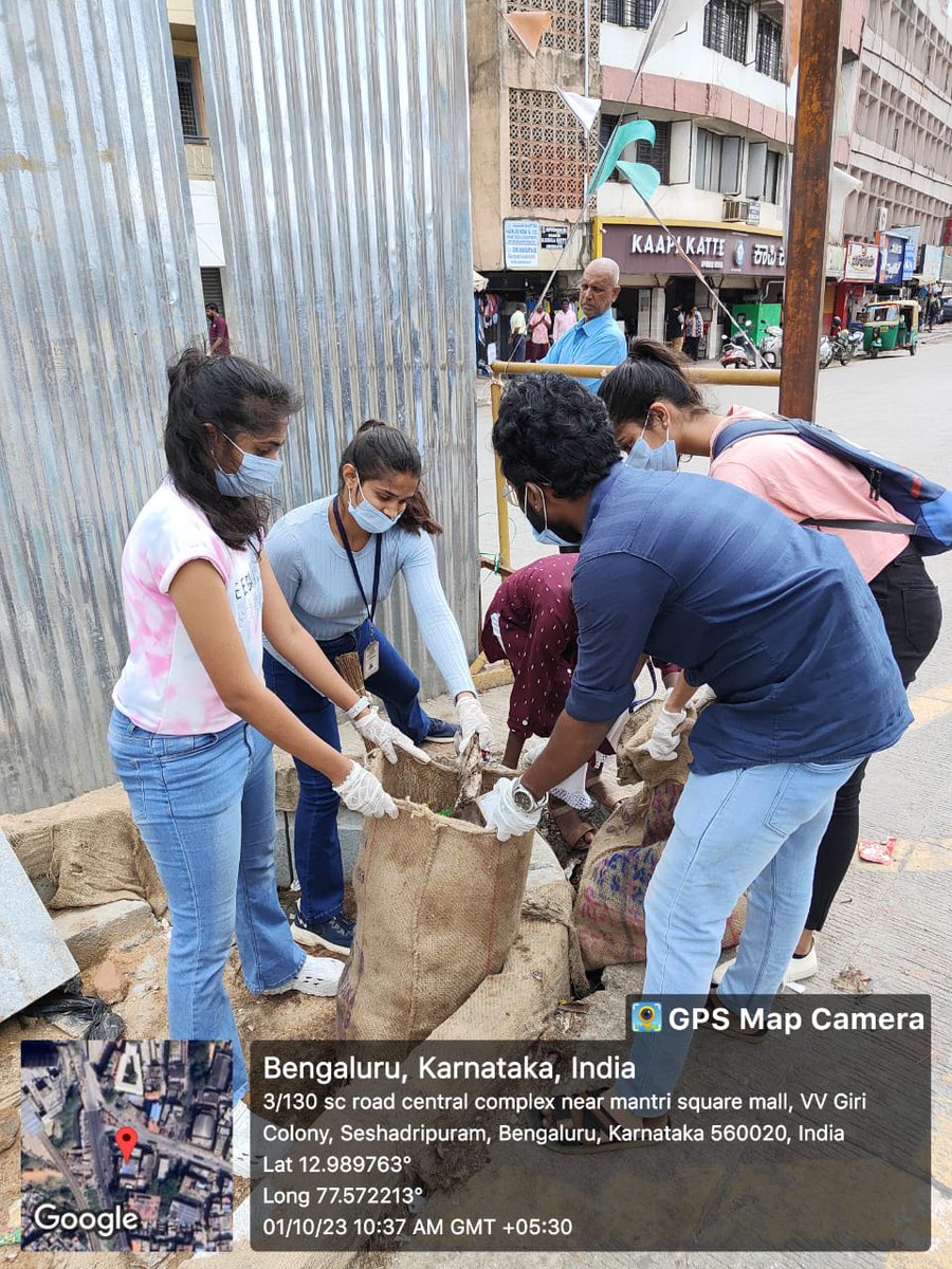 SdcNss's tweet photo. #NSS Volunteers of Seshadripuram College actively participated in Swachhata Hi Seva 2023 Programme themed to a "Garbage Free India" under the joint aegis of BBMP for undertaking Shrama-Daan activities aiming to generate Jan Andolan @_NSSIndia @KarnatakaNss @nssrdbangalore https://t.co/2LGcwv2WCr