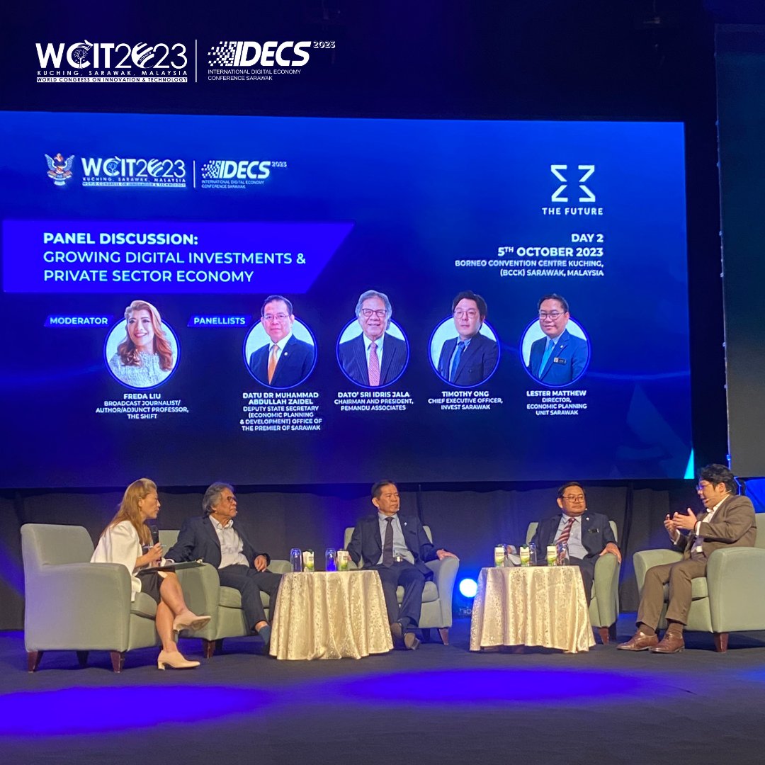 WCITIDECS2023's tweet image. Insightful panel discussion on &quot;Growing Digital Investments &amp;amp; Private Sector Economy&quot;

This panel brought together industry experts to explore the crucial role of digital investments in fostering private sector growth.

#WCITIDECS2023 #WCIT2023 #IDECS2023 #SarawakGovernment