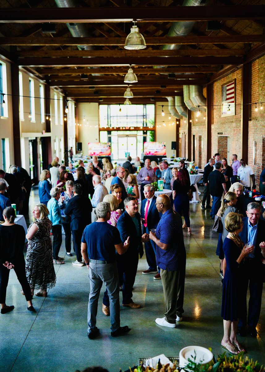 It was an amazing night celebrating $9,010,180.35 towards a $13,500,00 goal at our Stowe Family YMCA campaign kick-off event!
#ymca #stowefamilyymca #forabetterus