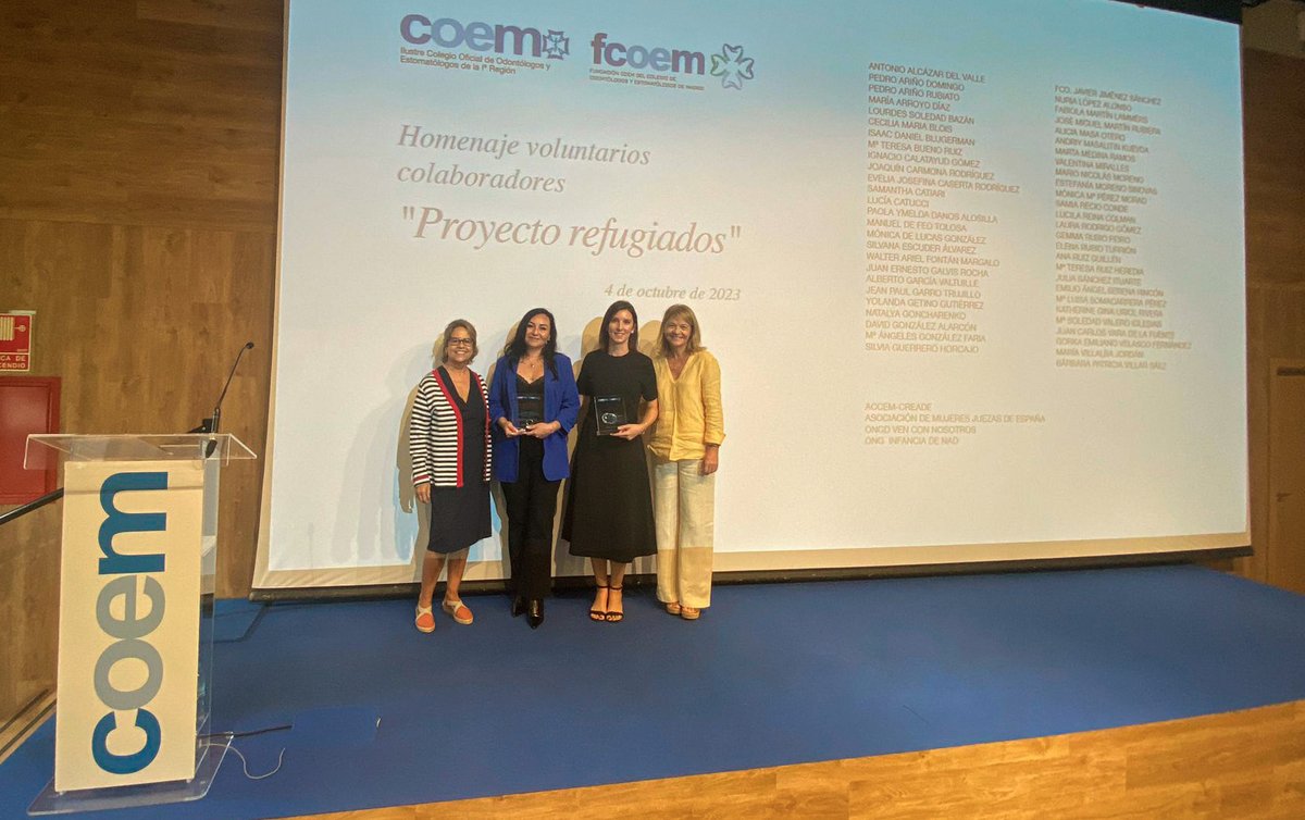 Accem_ong's tweet photo. 🤝Agradecemos al @dentistasCOEM y su Fundación por el reconocimiento a nuestra labor en la acogida a personas provenientes de la guerra en #Ucrania en el #CREADE y la colaboración con el #ProyectoRefugiados a través del cual, han podido recibir atención bucodental. #Madrid https://t.co/EDOzet9S0w
