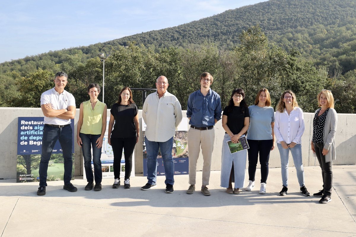 💧 Avui hem visitat amb <a href="/gencat/">Generalitat de Catalunya</a>, <a href="/CCGarrotxa/">Consell Comarcal de la Garrotxa</a>, <a href="/santjoanfontsaj/">Sant Joan les Fonts</a>, Sigma i membres del Projecte Caminat els aiguamolls artificials de depuració de Begudà a #SantJoanlesFonts.

🌱 Apostem per la protecció dels ecosistemes amb projectes de restauració ecològica.