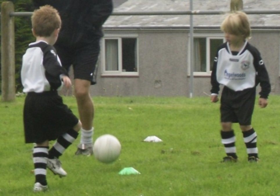 <a href="/CwmbranTown/">Cwmbrân Town</a> <a href="/CwmbranCeltic/">Cwmbran Celtic</a> <a href="/lukearcher09/">luke archer</a> <a href="/GwentFC/">Gwent FC</a> <a href="/YClwbPelDroed/">Y Clwb Pêl-Droed</a> Big welcome home Luke Archer boy 👊⚪️⚫️⚽️ once a crow always a crow
