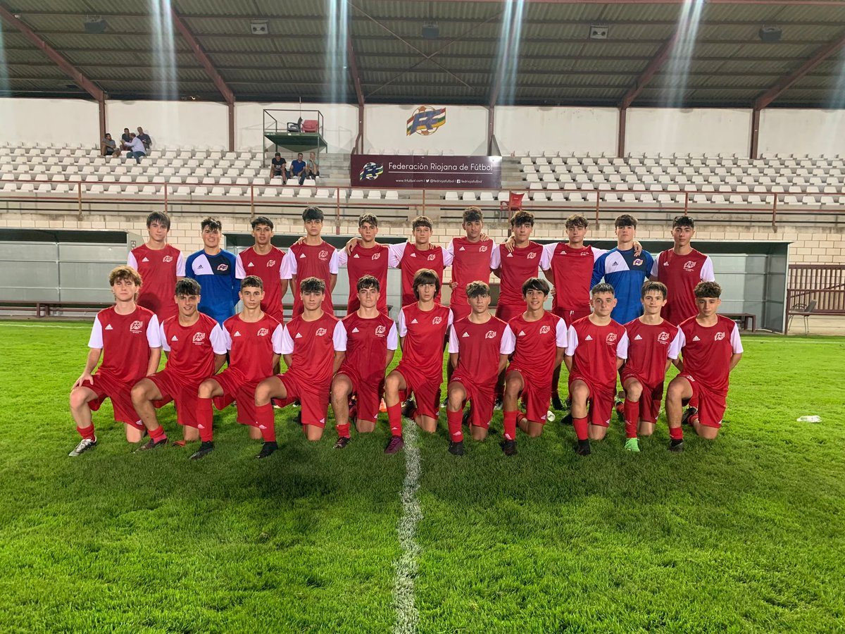 💪🔝 Ayer miércoles, se estrenaron nuestras Selecciones <a href="/fedriojafutbol/">Federación Riojana de Fútbol</a> 👧👨 de Fútbol 11. 

#SeleccionesFRF
#CrecemodJuntos