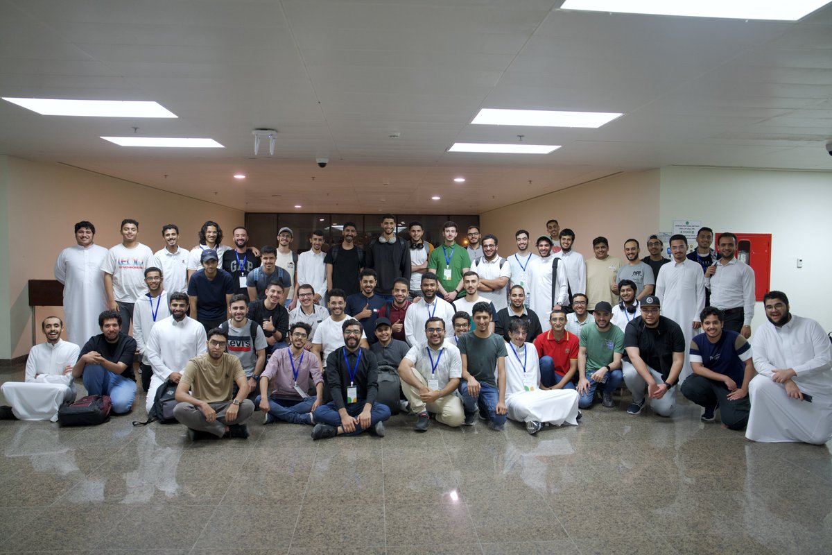 KFUPM_CC's tweet photo. أنهينا بالأمس أول أيام معسكر الذكاء الاصطناعي🤩

تعلمنا اساسيات علم البيانات، وبعدها عن أهم المكتبات المستعمله في علم البيانات واستخداماتها المختلفه📊

نشكر@GDSC_KFUPM لتقديم المعسكر، ونشكر@KFUPM_PhotoClub على التغطية، ونشكر الحضور على تفاعلهم

#KFUPM
#KFUPM_CC
#AIBootCampKFUPM https://t.co/t89I2rebwz