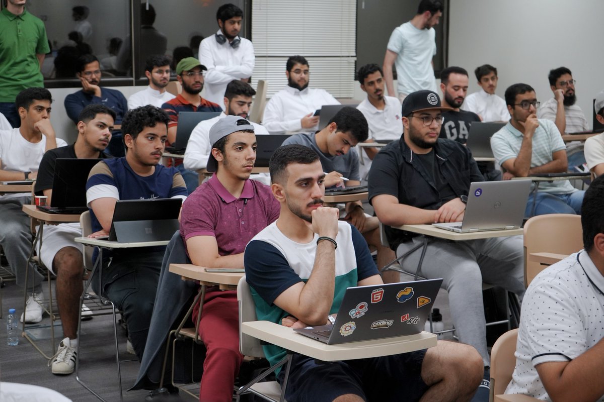 KFUPM_CC's tweet photo. أنهينا بالأمس أول أيام معسكر الذكاء الاصطناعي🤩

تعلمنا اساسيات علم البيانات، وبعدها عن أهم المكتبات المستعمله في علم البيانات واستخداماتها المختلفه📊

نشكر@GDSC_KFUPM لتقديم المعسكر، ونشكر@KFUPM_PhotoClub على التغطية، ونشكر الحضور على تفاعلهم

#KFUPM
#KFUPM_CC
#AIBootCampKFUPM https://t.co/t89I2rebwz