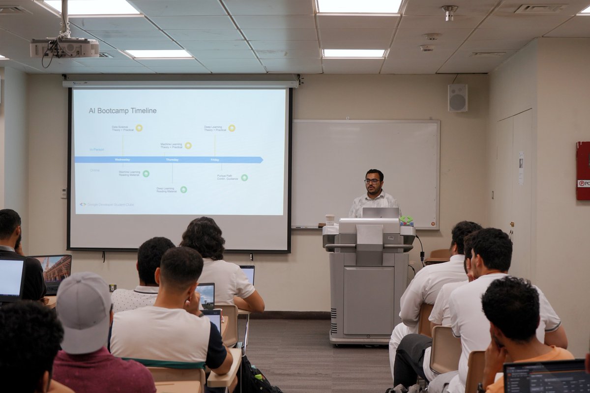 KFUPM_CC's tweet photo. أنهينا بالأمس أول أيام معسكر الذكاء الاصطناعي🤩

تعلمنا اساسيات علم البيانات، وبعدها عن أهم المكتبات المستعمله في علم البيانات واستخداماتها المختلفه📊

نشكر@GDSC_KFUPM لتقديم المعسكر، ونشكر@KFUPM_PhotoClub على التغطية، ونشكر الحضور على تفاعلهم

#KFUPM
#KFUPM_CC
#AIBootCampKFUPM https://t.co/t89I2rebwz