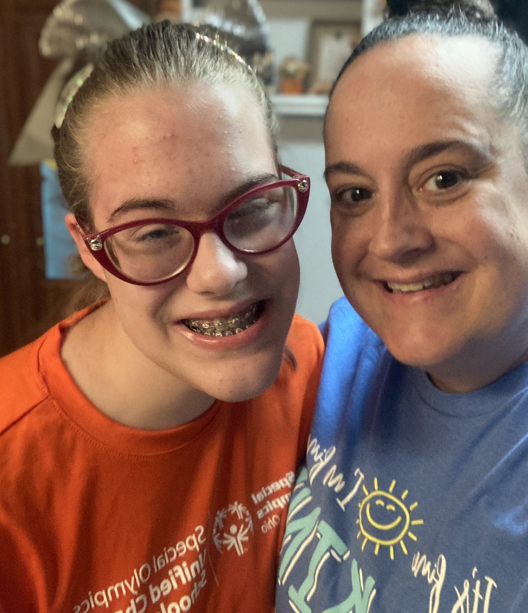 fabian_misty's tweet image. This girl is so excited to make her cheerleading debut this morning as part of the Unified Sports team through The Special Olympics of OH📣 A big thank you to the staff at NOHS that has helped to make this happen for these amazing kids!
🦅🧡🖤
#NOHS #EaglePride #allabilities