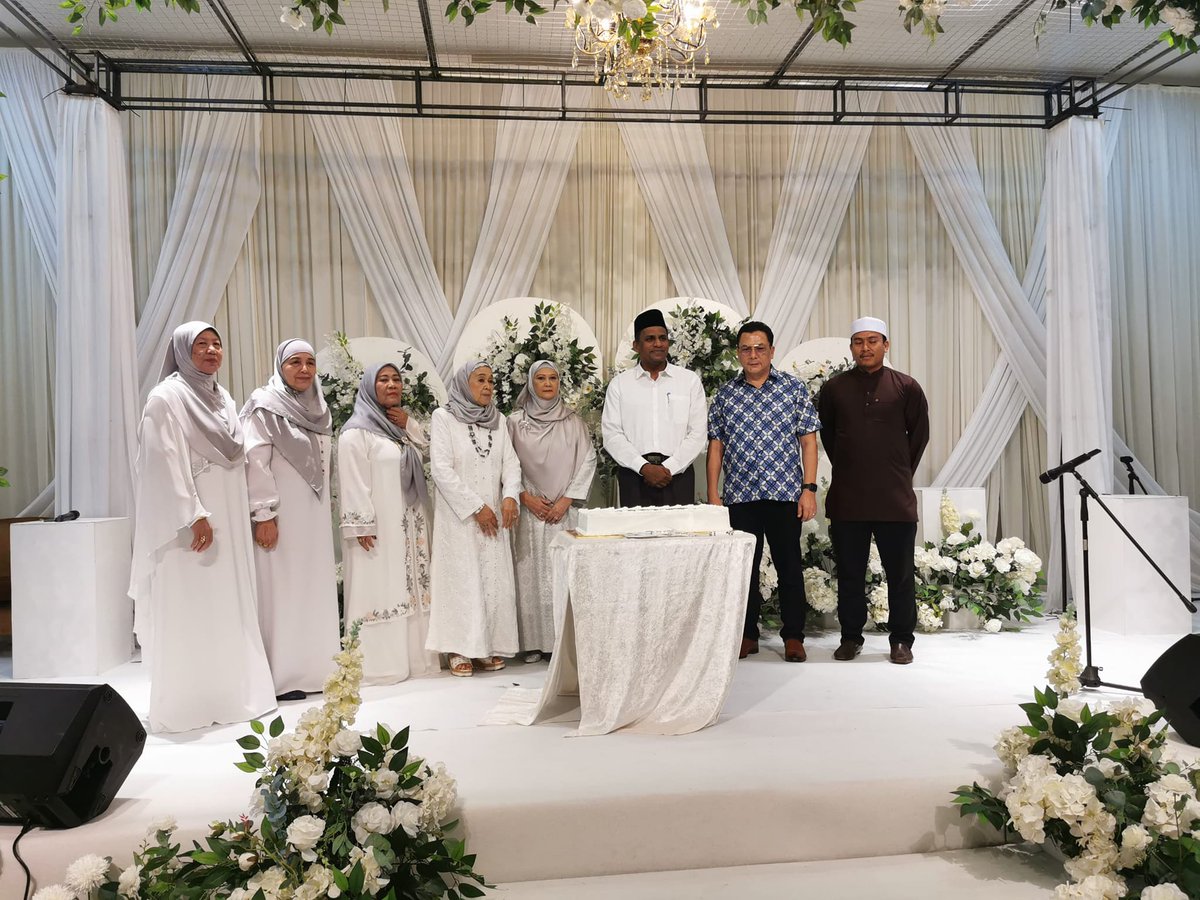 Kamri_BA's tweet photo. Hadir memenuhi jemputan ke Majlis Maulidur Rasul anjuran PERKIM Cawangan Wanita Hulu Kelang Bersama Anak Anak Yatim Dan Tahfiz yang diadakan Di The Gabion Garden Hall, Taman Danau Kota.

Terima kasih kepada pihak PERKIM Cawangan Wanita Hulu Kelang yang telah menjemput

1/2 https://t.co/NBiH3LeT8A