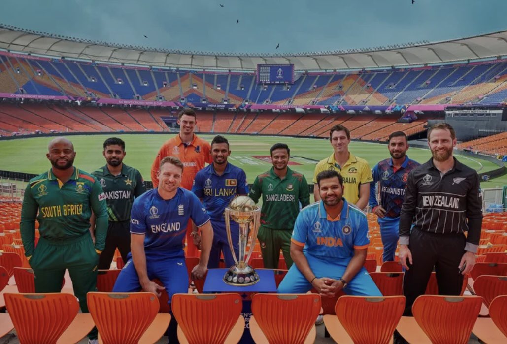 AeEmall's tweet photo. Which team you guys are supporting ? 
.
.
.
#ICCCricketWorldCup https://t.co/pGxfFhdtZJ