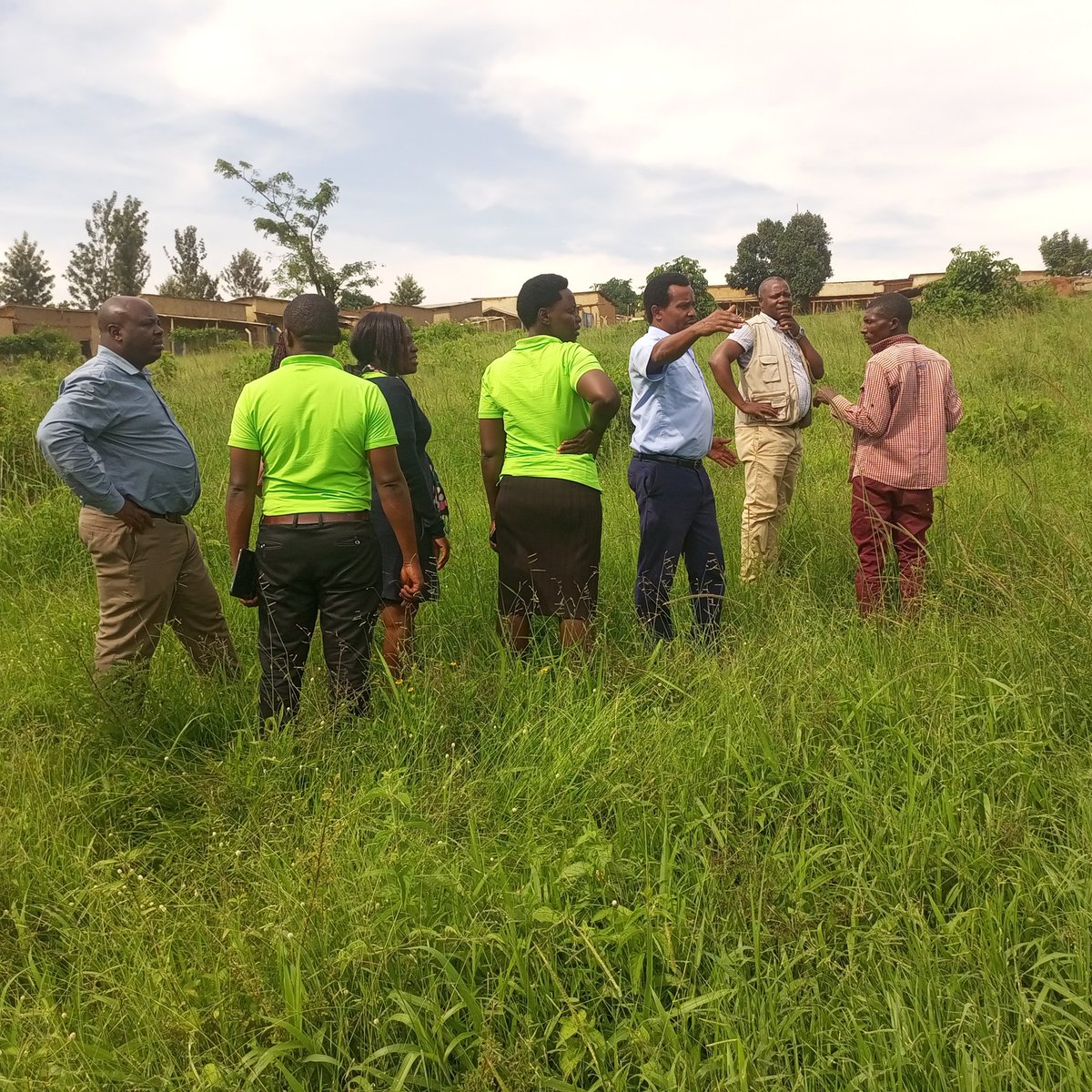 RWEBITABA ZARDI tweet media