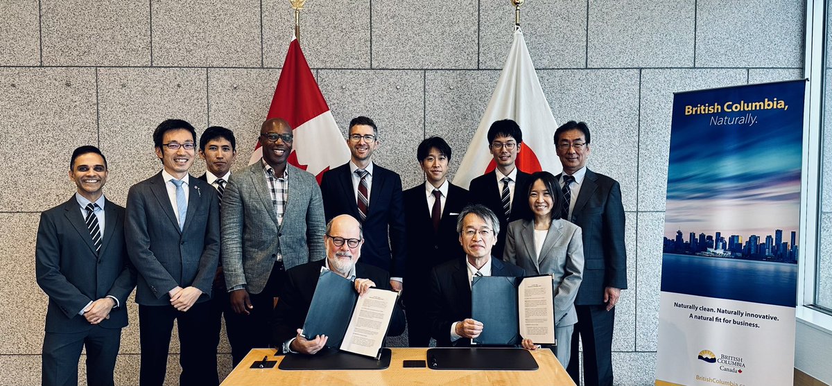 nadintrade's tweet photo. Congratulations @MitacsCanada and Japan’s C-ENGINE for signing an MOU that aims to facilitate R&amp;D talent exchange between 🇨🇦🇯🇵. @TCS_SDC @CanEmbJapan #STI #talentmobility #IndoPacificStrategy #CanadaInnovates https://t.co/cCIXid88Op