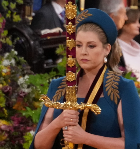 Penny Mordaunt's standing up holding a big sword might have gone to her head, but not in a good way.

Have a listen to her speech at the Conservative Party conference #CPC23 

'Stand up and fight' she says eleven times - voice made to sound like a baby Dalek on helium.

🤣🤣🤣🤣