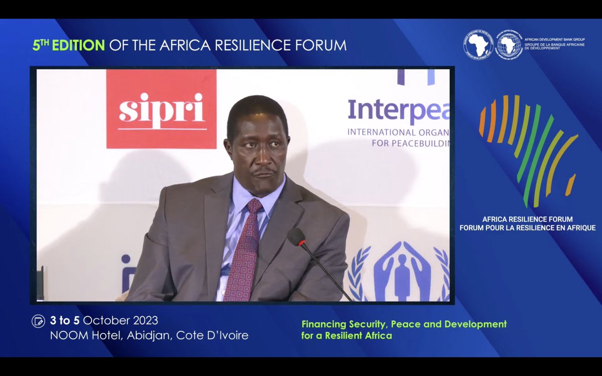 AfDB_Group's tweet photo. Camps perpetuate threats to refugee safety and dignity. – John Burugu, Commissioner for Refugee Services, #Kenya #ARF2023 #FinancingPeace🕊️#FinancingSecurity 🔐 https://t.co/Kxxv01YGBo