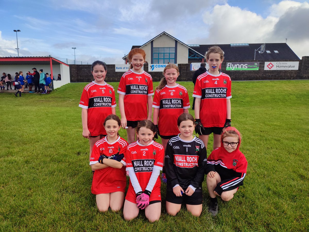 IrishtownNS's tweet photo. Well done to our boys and girls' football teams today at the Claremorris area mini 7s blitz in Davitts GAA. Our girls played some great football and our boys got beaten by Gortskehy National School in the final. Davitts LGFA https://t.co/W8QOVXGao1