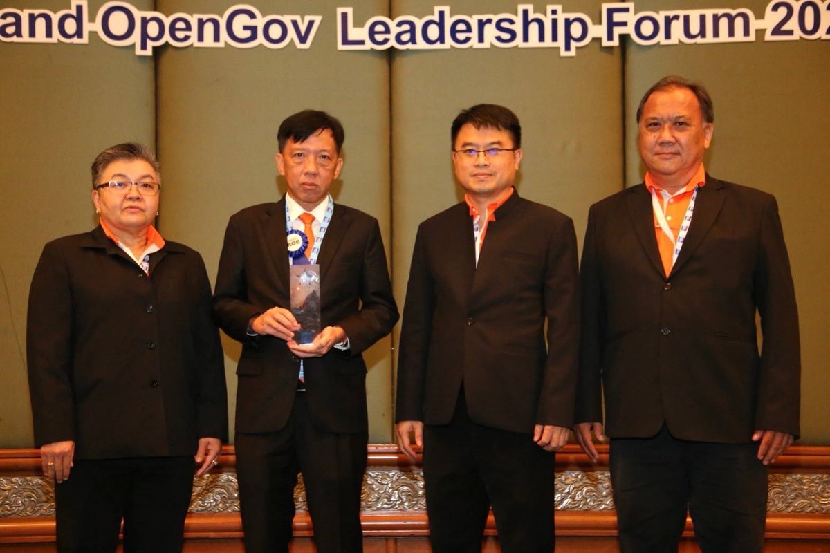 mea_news's tweet photo. MEA คว้ารางวัล Recognition of Excellence 2023 โครงการ Smart Grid ระบบโครงข่ายไฟฟ้าอัจฉริยะสำหรับเมืองมหานคร
อ่านรายละเอียด คลิก>> https://t.co/X51eUNli3L
#RecognitionofExcellence2023 #OpenGov #OpenGovAsia
#มหานครอัจฉริยะ #SmartGrid #MEASmartMetroGrid
#MEA #การไฟฟ้านครหลวง https://t.co/DqXaBShwMV