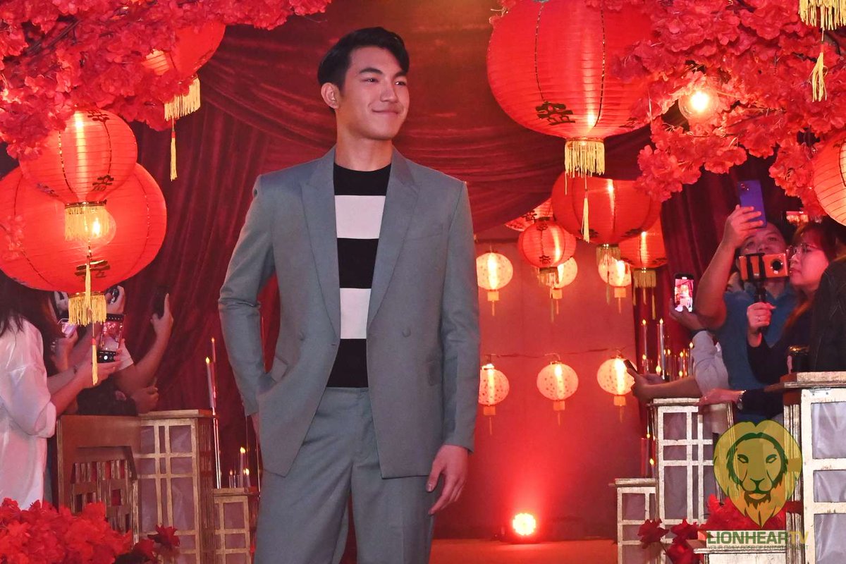 LionhearTVNet's tweet photo. Kapamilya singer @Espanto takes on his biggest acting project to date via the first primetime series of the phenomenal love team, #DonBelle #CBMLMediaConference #CantBuyMeLove https://t.co/3cULoxMGF8