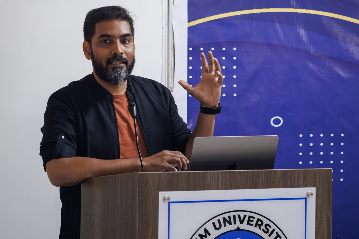 schoolofcomms_'s tweet photo. The CAS of the SCOMM at XIM University organised a Special Academic Industry-Interface Talk on the theme ‘Being Human in the World of AI: Thoughts for the Future Media and Communication Professionals’ by Mr Gerald Anith, Director-Creative, Marketing, Target, Bengaluru, Karnataka https://t.co/dBqhv96hox