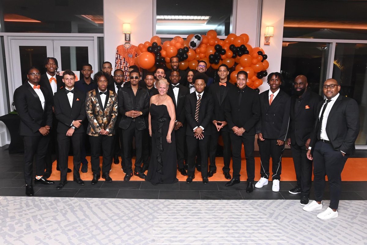 DevColts1's tweet image. Last week Saturday, our 65 anniversary Gala took place 🏅

It Was a successful event and a time was had 💃🏾 

#DCFAMILY