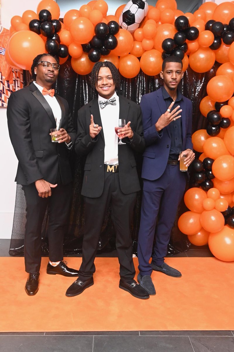 DevColts1's tweet image. Last week Saturday, our 65 anniversary Gala took place 🏅

It Was a successful event and a time was had 💃🏾 

#DCFAMILY