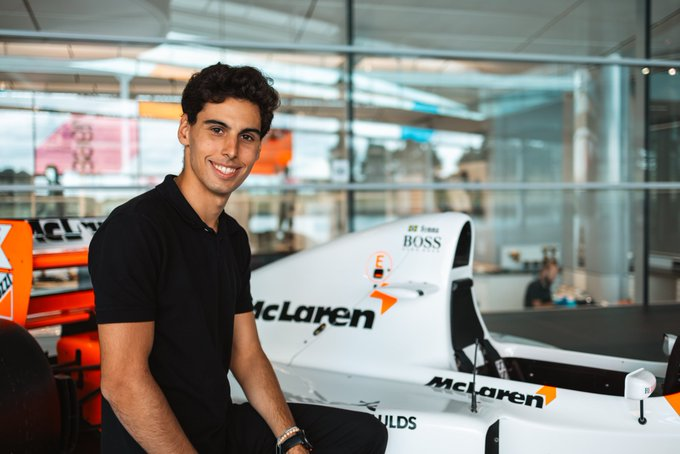 blog_formula1's tweet photo. 🇧🇷 É DO BRASIL 🇧🇷

O brasileiro Gabriel Bortoleto, campeão da F3, agora faz parte do programa de desenvolvimento de pilotos da McLaren! https://t.co/jHpb92JLth