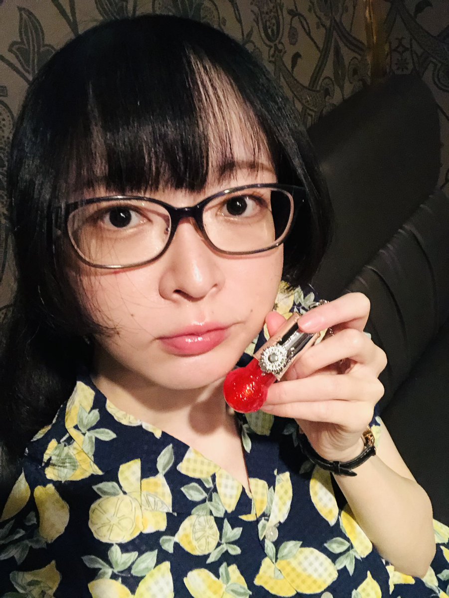 yngkurumi's tweet photo. ごまちゃんに去年もらった誕プレ、惜しんで2ヶ月前にやっと使ったよの報告(何もかもが遅い)
@kodama5ma https://t.co/J1x62ENCbp