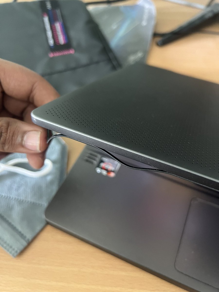 gowtham_b_h's tweet photo. I have a @ASUS ASUS Rog zephyrus g14 

It’s 2 years old now and the rubber frame are expanding and falling off  no proper response from any of the service centre near me 

Help me out with a solution @ASUSIndia @ASUS_ROG 

@PCDocNanda @TechBossIndia 
@LinusTech @MKBHD https://t.co/anq6OGCoTv