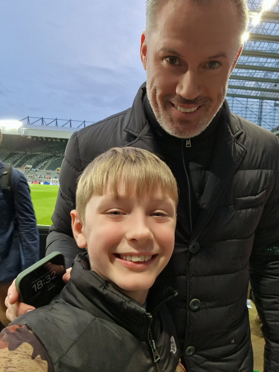 leanne smith tweet media