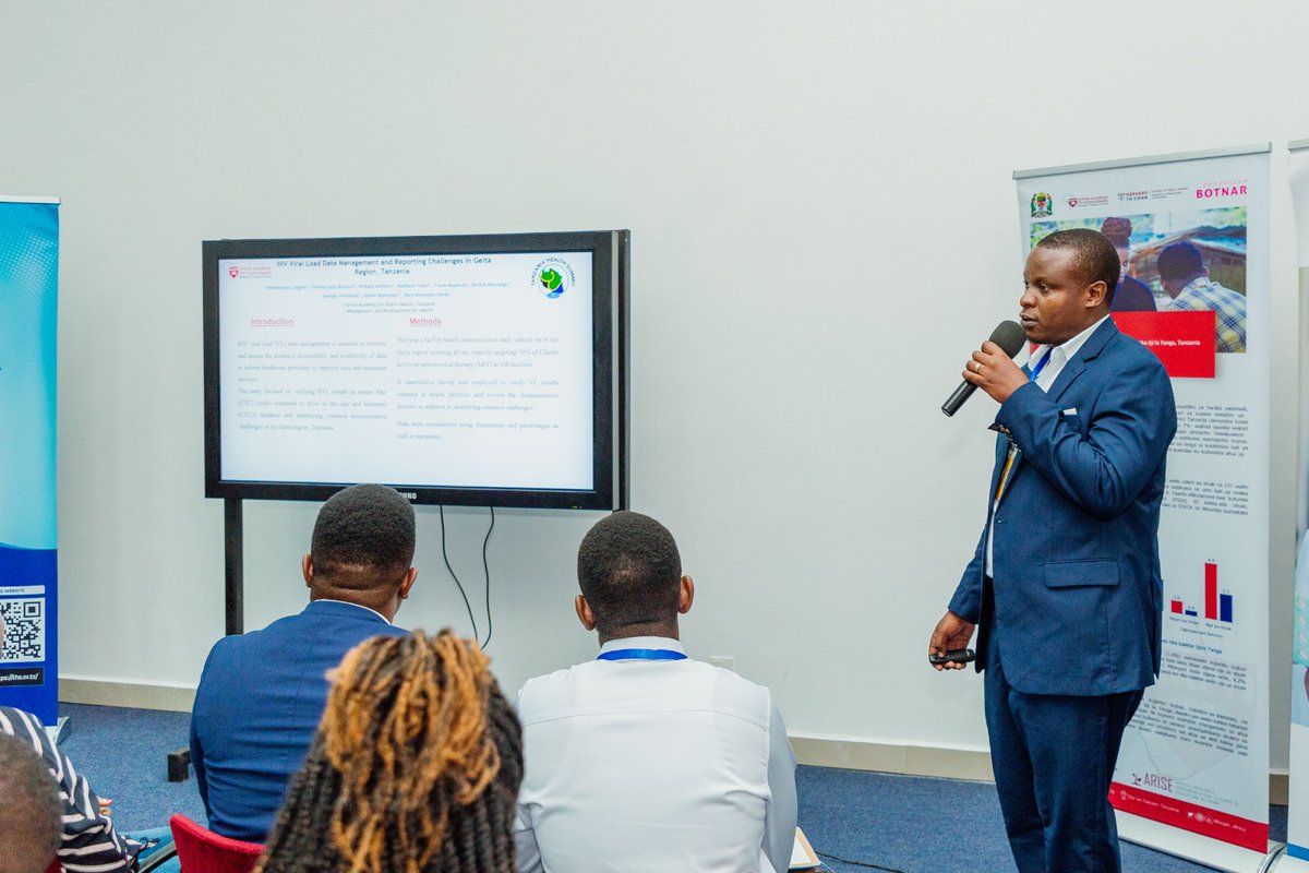 AAPH_Africa's tweet photo. #AAPH_Africa at the #THS2023 @TzHealthSummit
Mr. Homobonius Longino of @AAPH_Africa presenting on "HIV Viral Load Data Management and Reporting Challenges in Geita Region, Tanzania."
#ForBetterPublicHealth #ARISE_Network #Sexual_Reproductive_Health #Data_Quality https://t.co/86loy9rBMC