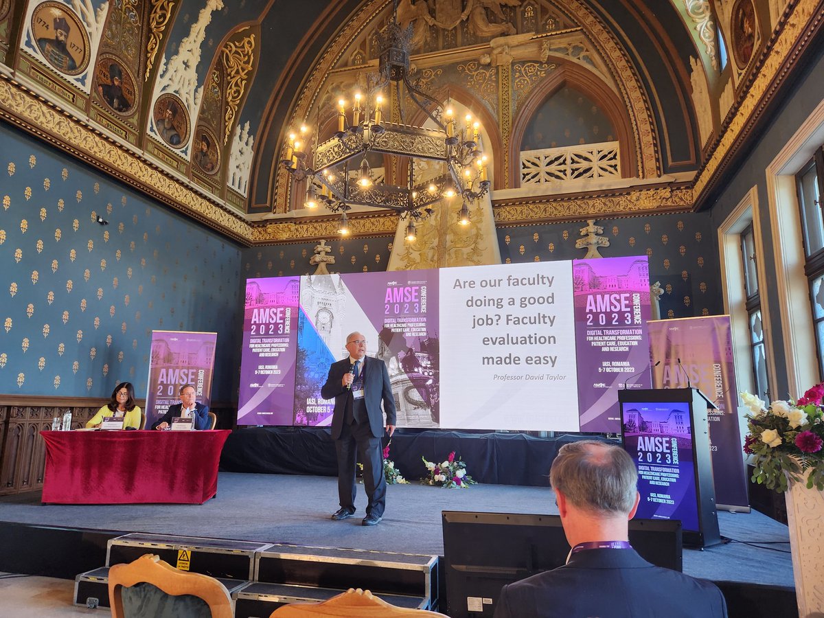 itmeded's tweet image. David Taylor dealing with faculty evaluation in #meded at #AMSE in Iasi, Romania.