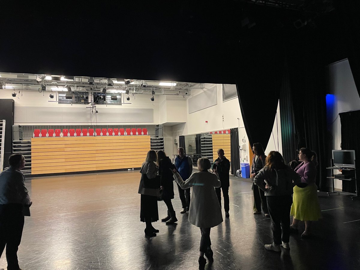 SeacroftGPS's tweet photo. Yesterday Headteachers from @LeedsEastPP met at @CityVarieties @LeedsTheatres @northernballet @LeedsPlayhouse to finalise plans for the CPD event for staff as part of our 10 year anniversary arts legacy and to ensure we're ready for the big event on 5th December. We can't wait. https://t.co/BgBZnWWm1G