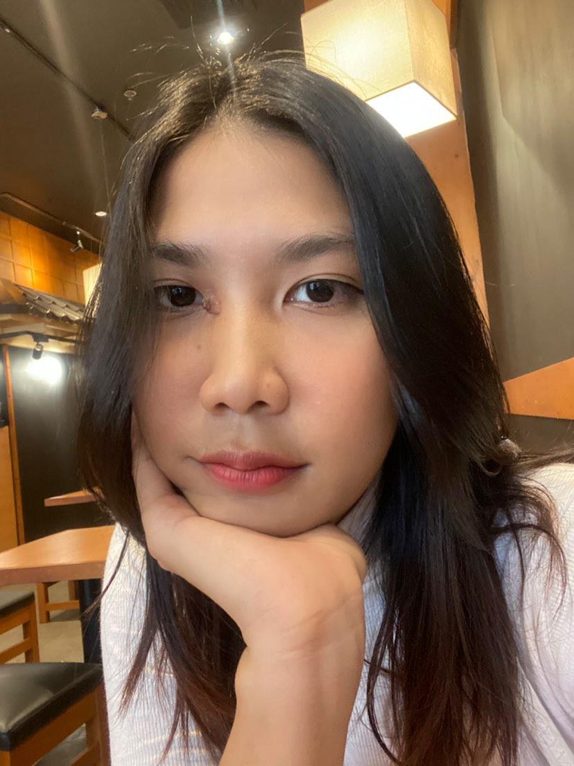 in_diamondlife's tweet photo. post u and ur two favs and let people decide who u look good w/

Parang okay naman both https://t.co/WZUVAFYSi9