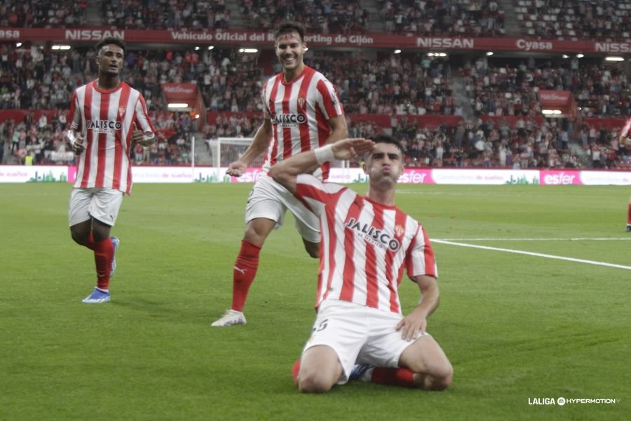 ⚽🇷🇴 27 años, 10 meses y 22 días después, ayer volvió a haber un gol sportinguista con acento rumano.