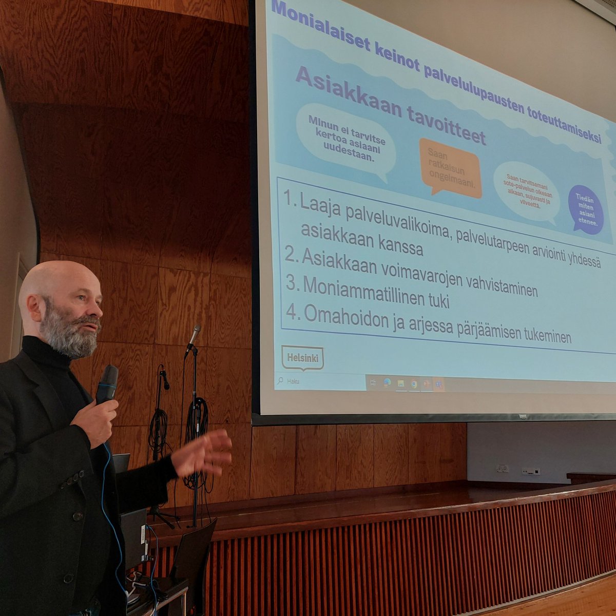 " #Mielenterveys ja #päihdepalvelu asiakkaita ei pitäisi piinata sillä, että on mahdoton selviytyä palvelujärjestelmässämme.  Ja vertaistuelle on tarve, kuten ihmiset omissa ympäristöissään tarvitsevat" Mikko Tamminen <a href="/helsinginsote/">Sosiaali- ja terveyspalvelut Helsinki</a> avaus kansallinen miepä-johtajaverkosto <a href="/THLorg/">THL</a>