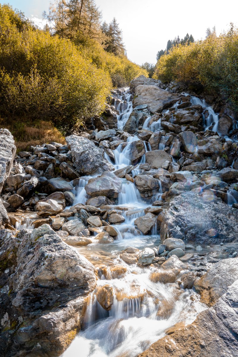 L'automne s'installe en douceur dans la vallée des Bauches 🍁🍂

#LaPlagne #automne