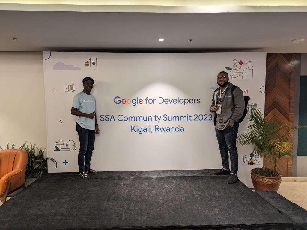 LouisKouassii's tweet image. Happy to meet @enthusiastDev at #SSACommunitySummit23 🇷🇼