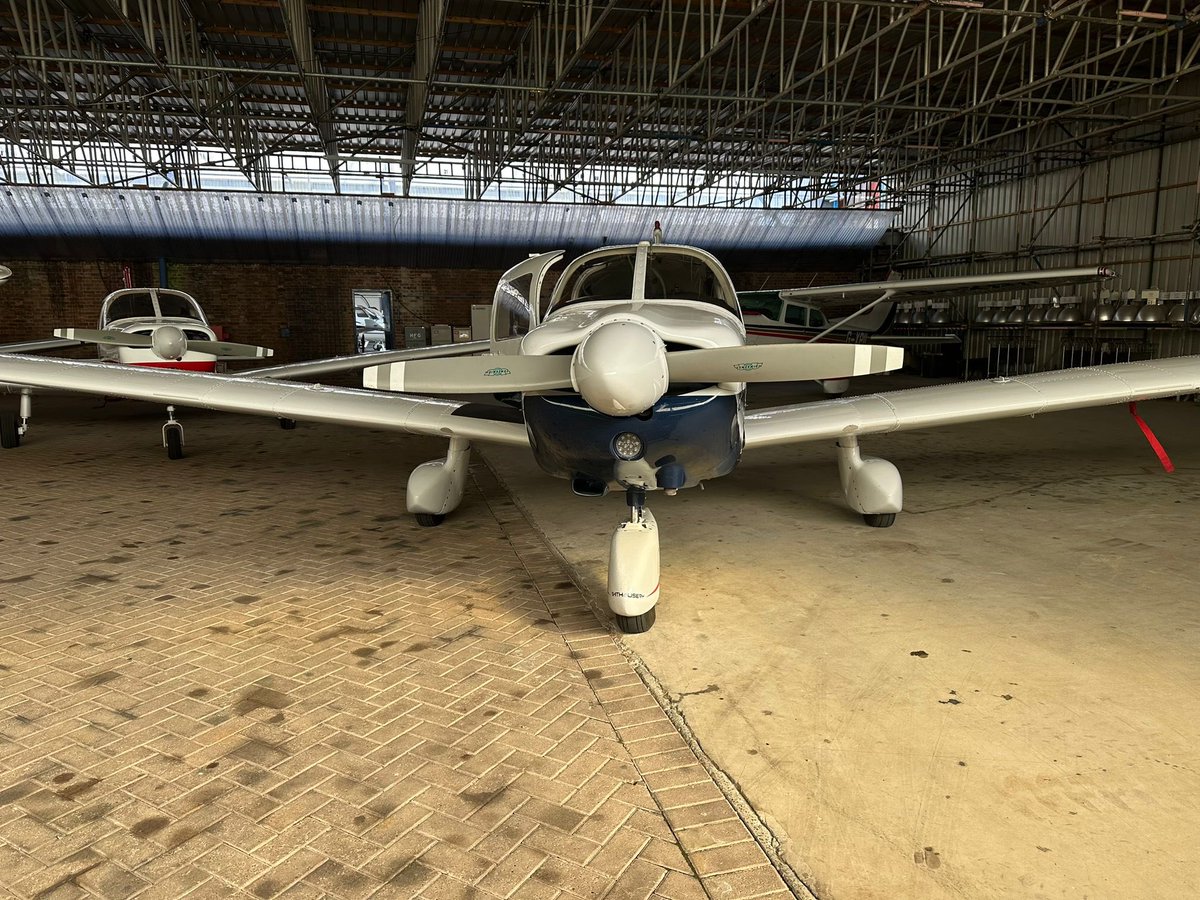 shithouseryinc's tweet photo. #shithousery taking off 🫶🏼 

#aviationdaily #aviationphotography #PhotoChallenge2023October #banter #challange https://t.co/bb78iAEsWe