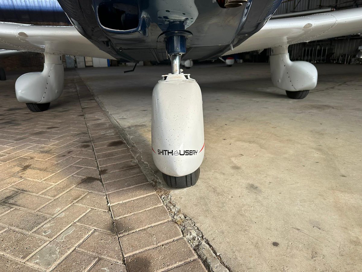 shithouseryinc's tweet photo. #shithousery taking off 🫶🏼 

#aviationdaily #aviationphotography #PhotoChallenge2023October #banter #challange https://t.co/bb78iAEsWe