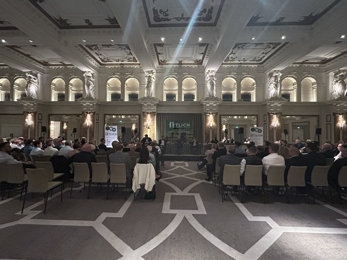 A hugely successful GAA Forum on Tuesday evening at the Kimpton Fitzroy London. Thank you to our host @SarahMulkerrins , and panel of @bernardbrogan , Peter Canavan, @osemarc2 and @AIDOXI for providing a thoroughly enjoyable insight into the world of GAA. #networkingworks #GAA