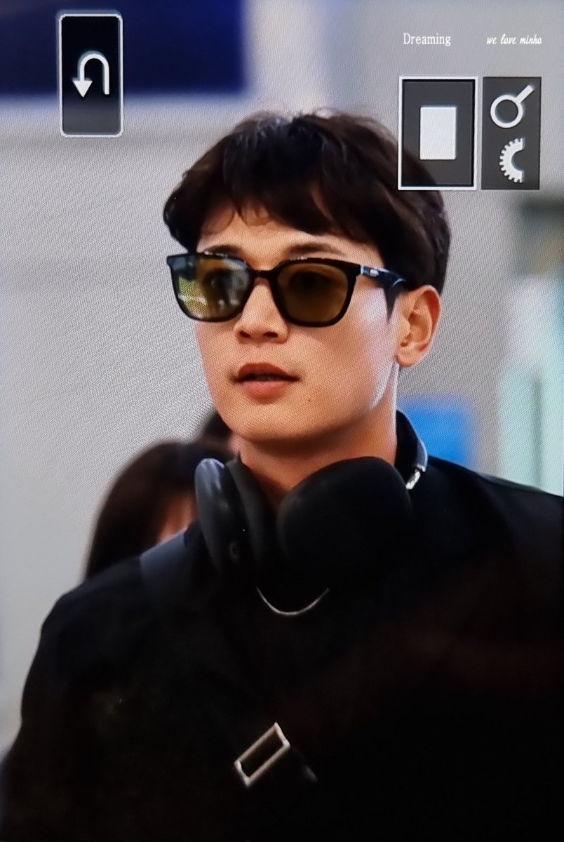 dreaming1209's tweet image. 231005 김포공항 민호
오늘의 만두밍🥟