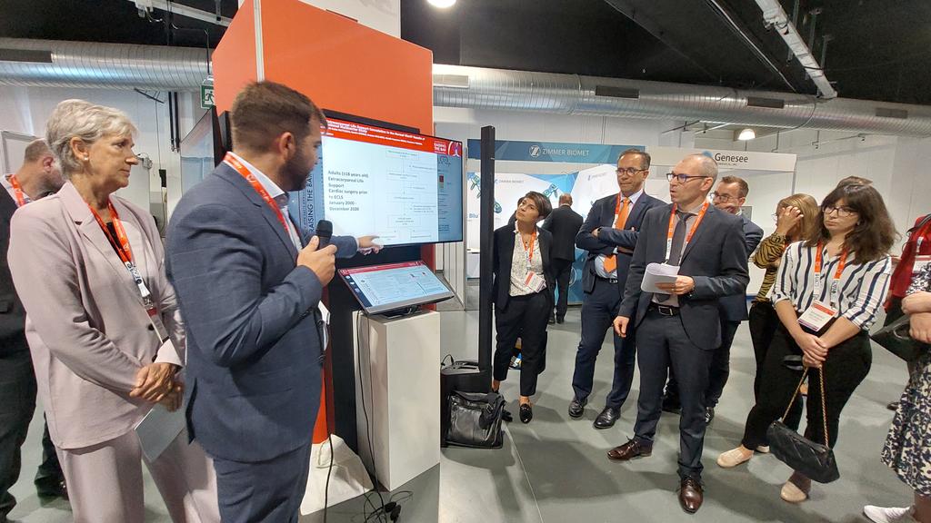 Starting <a href="/EACTS/">EACTS</a> 2023 congress with PELS data: postcardiotomy #ECLS cannulation in ward (mainly for IHCA) leads to 85% mortality. We need to improve! <a href="/MaastrichtUMC/">Maastricht UMC+</a>