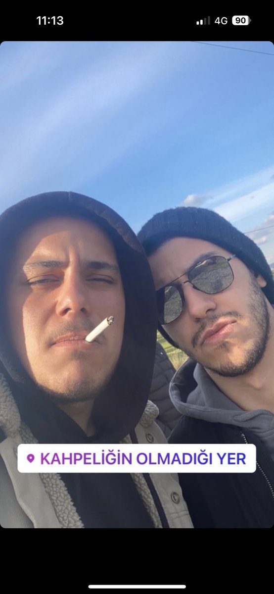 alimglli's tweet photo. İşte burda https://t.co/SuxnjYZUhJ