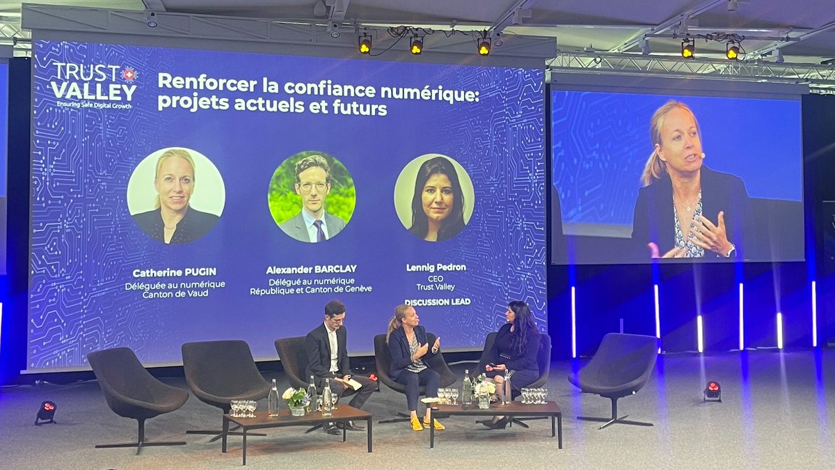 Renforcer la confiance numérique: projets actuels et futurs. Heureux de retrouver sur scène Alexander Barclay, Délégué au Numérique - Republic and State of Geneva et Catherine Pugin, Déléguée au Numérique - Etat de Vaud: bit.ly/3RGJwyl #TrustValleyCH #TVDay23 <a href="/lennig/">lennig</a>
